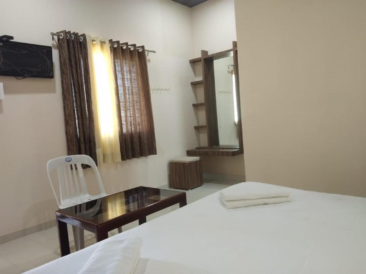 Hotel Krishna Exotica Ahmednagar Εξωτερικό φωτογραφία