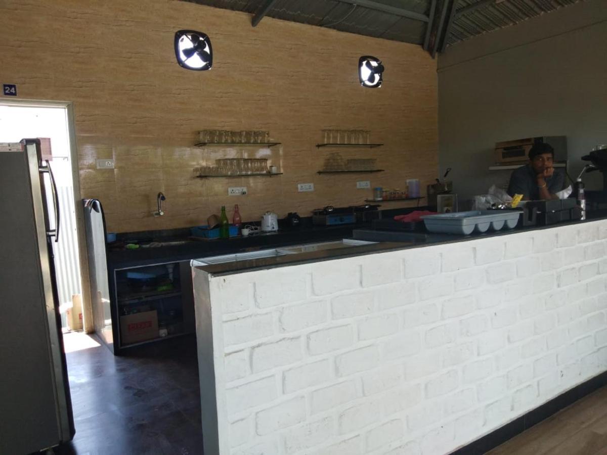 Hotel Krishna Exotica Ahmednagar Εξωτερικό φωτογραφία